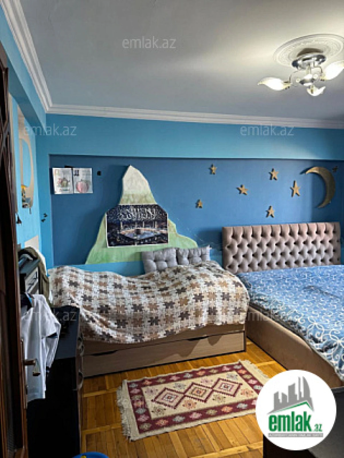 Satılır 2 otaqlı köhnə tikili 65 m²