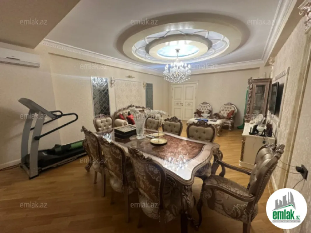 Satılır 4 otaqlı yeni tikili 180 m²