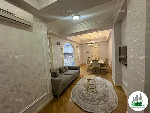 Satılır 4 otaqlı yeni tikili 180 m²