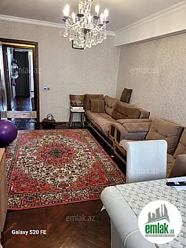 Satılır 6 otaqlı köhnə tikili 210 m²