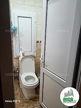 Satılır 6 otaqlı köhnə tikili 210 m²