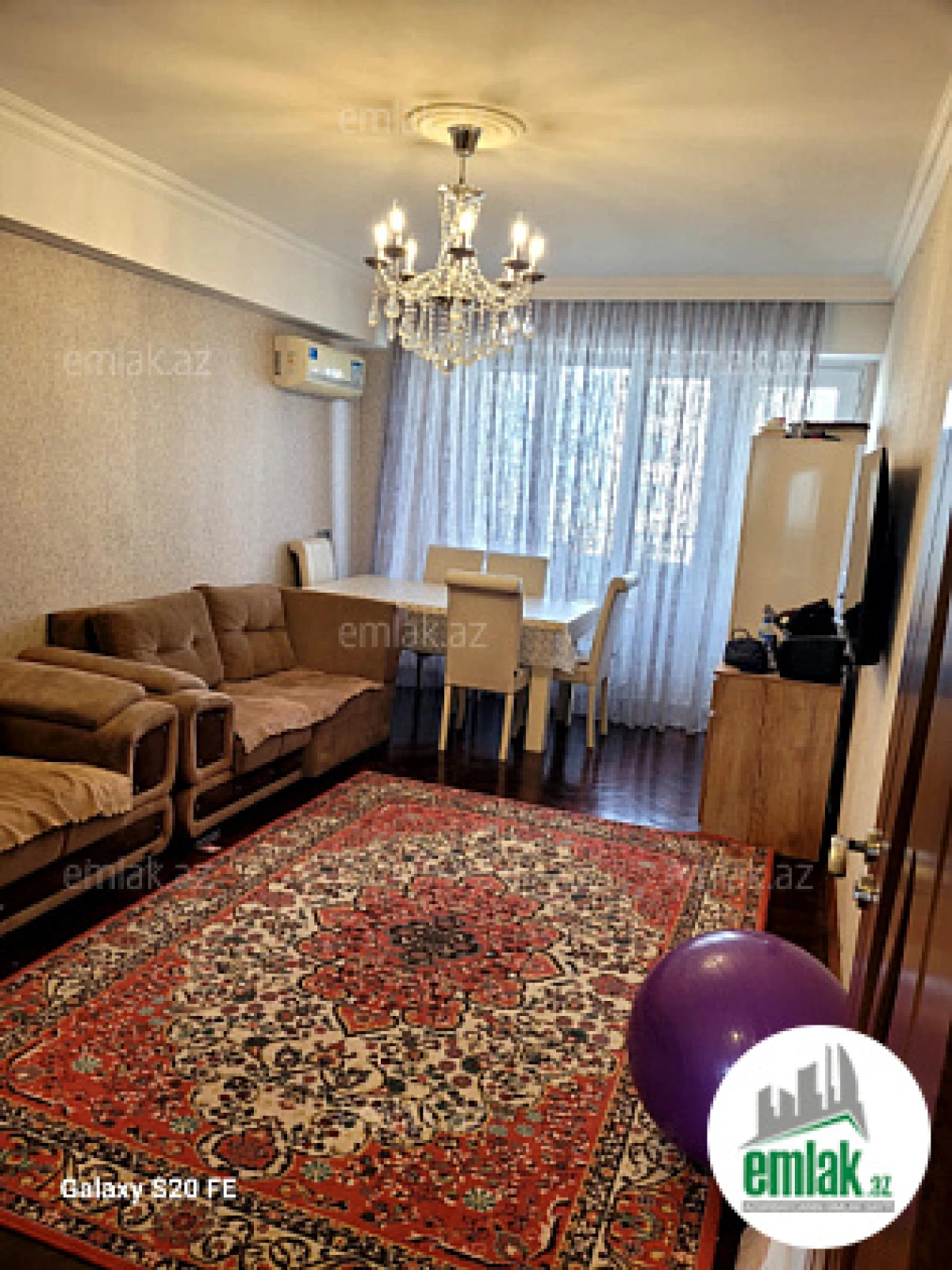 Satılır 6 otaqlı köhnə tikili 210 m²