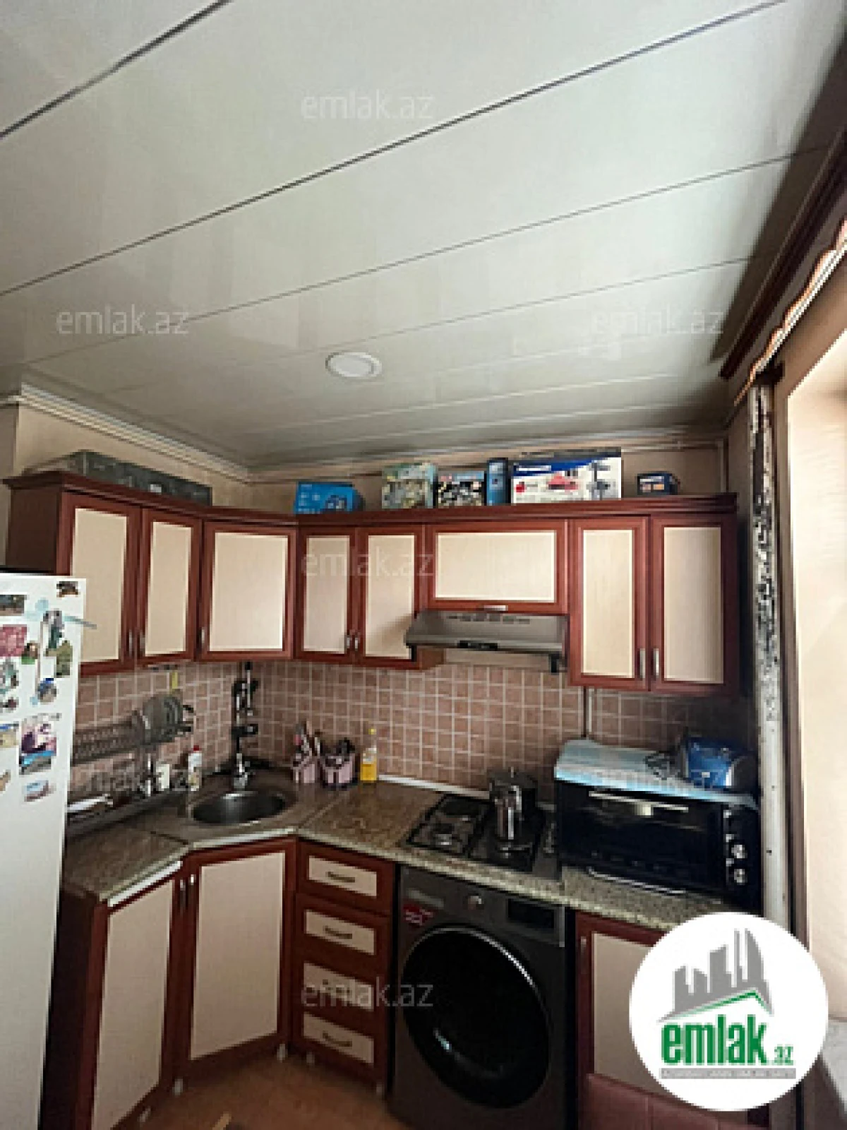 Satılır 2 otaqlı köhnə tikili 60 m²