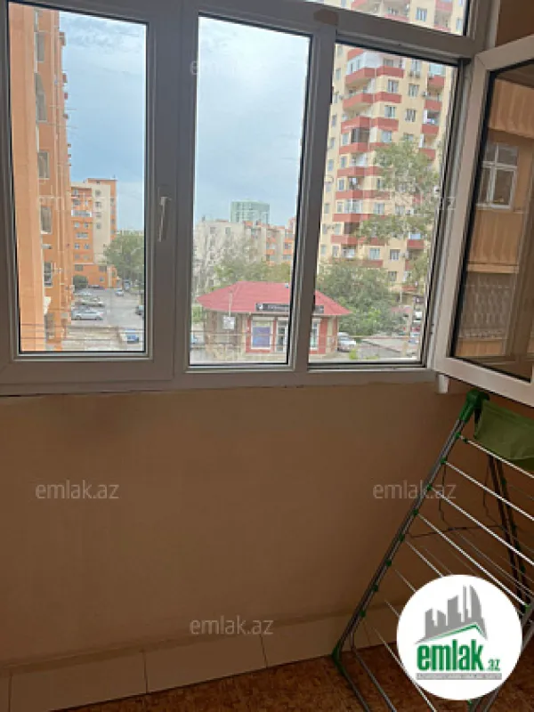 Satılır 2 otaqlı köhnə tikili 60 m²