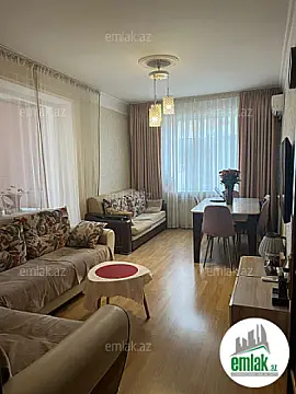 Satılır 2 otaqlı köhnə tikili 60 m²