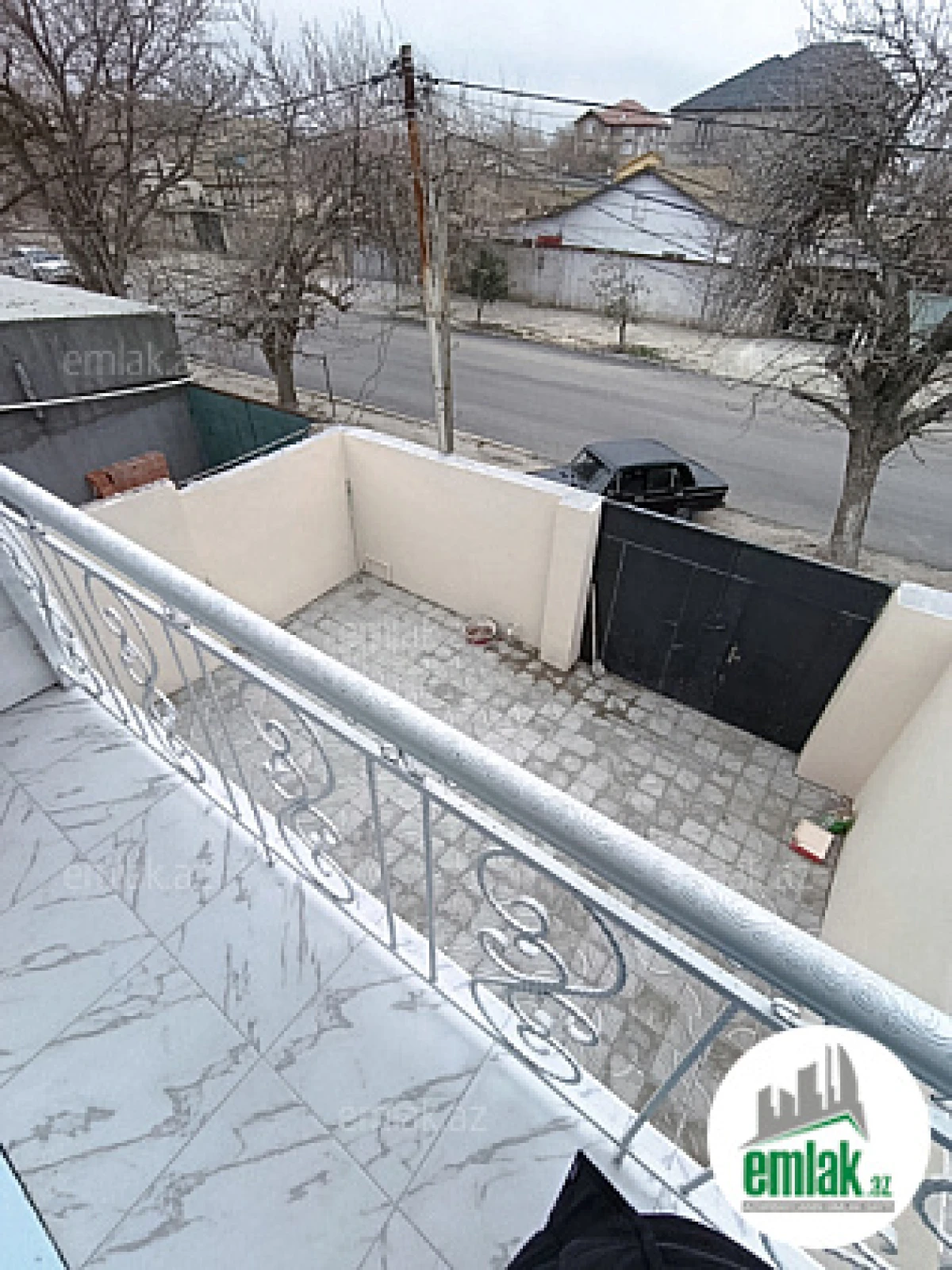Satılır 4 otaqlı həyət evi 115 m²