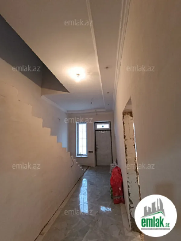 Satılır 4 otaqlı həyət evi 115 m²