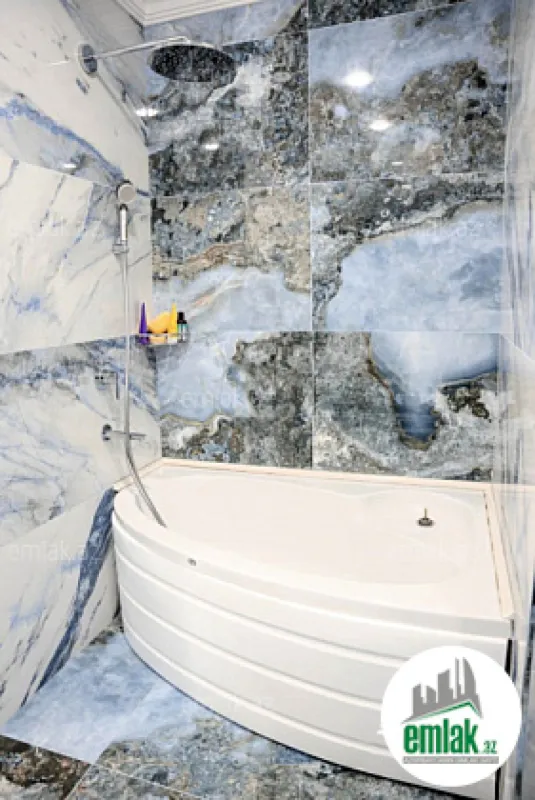 Satılır 5 otaqlı yeni tikili 228 m²