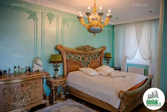 Satılır 5 otaqlı yeni tikili 228 m²