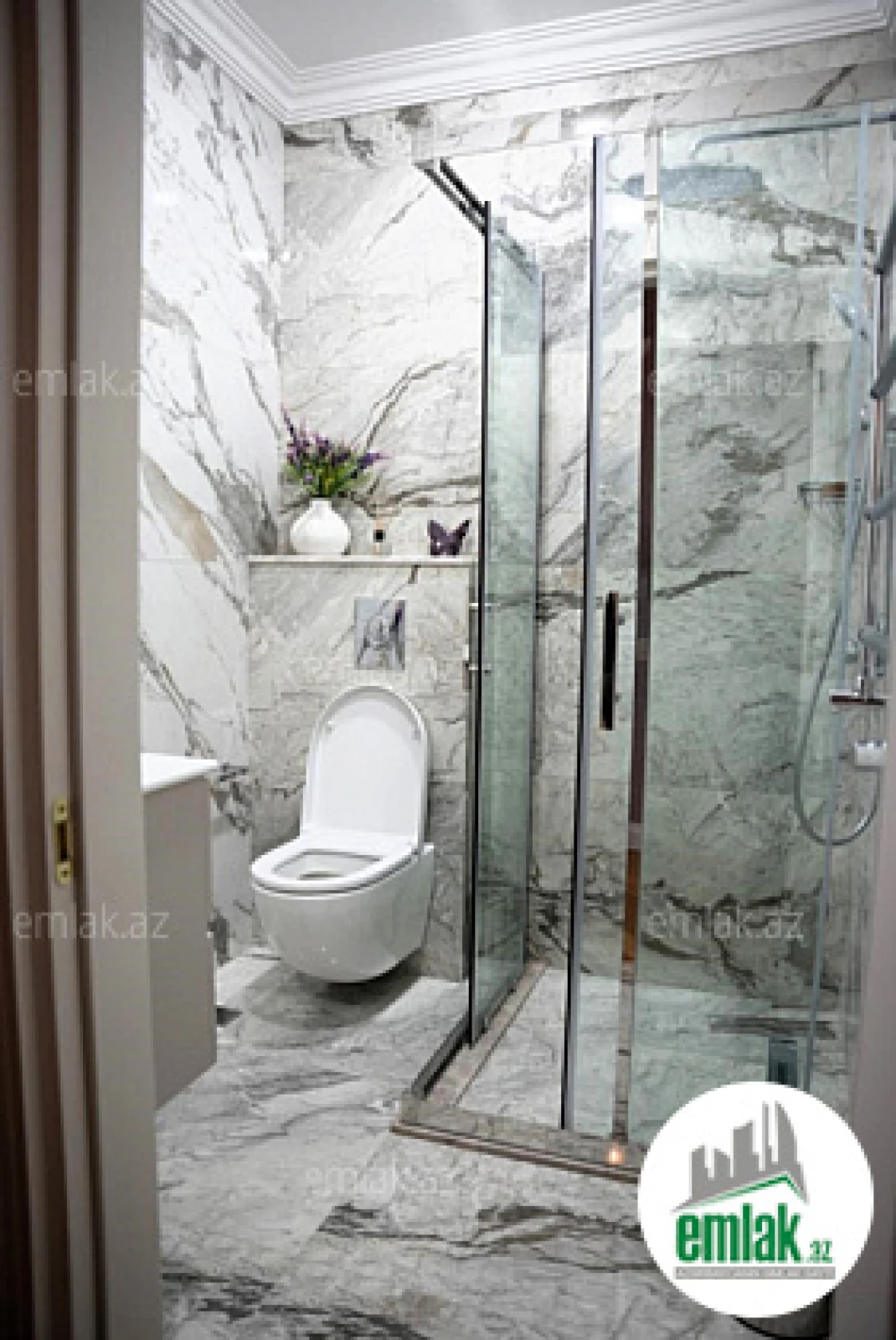 Satılır 5 otaqlı yeni tikili 228 m²