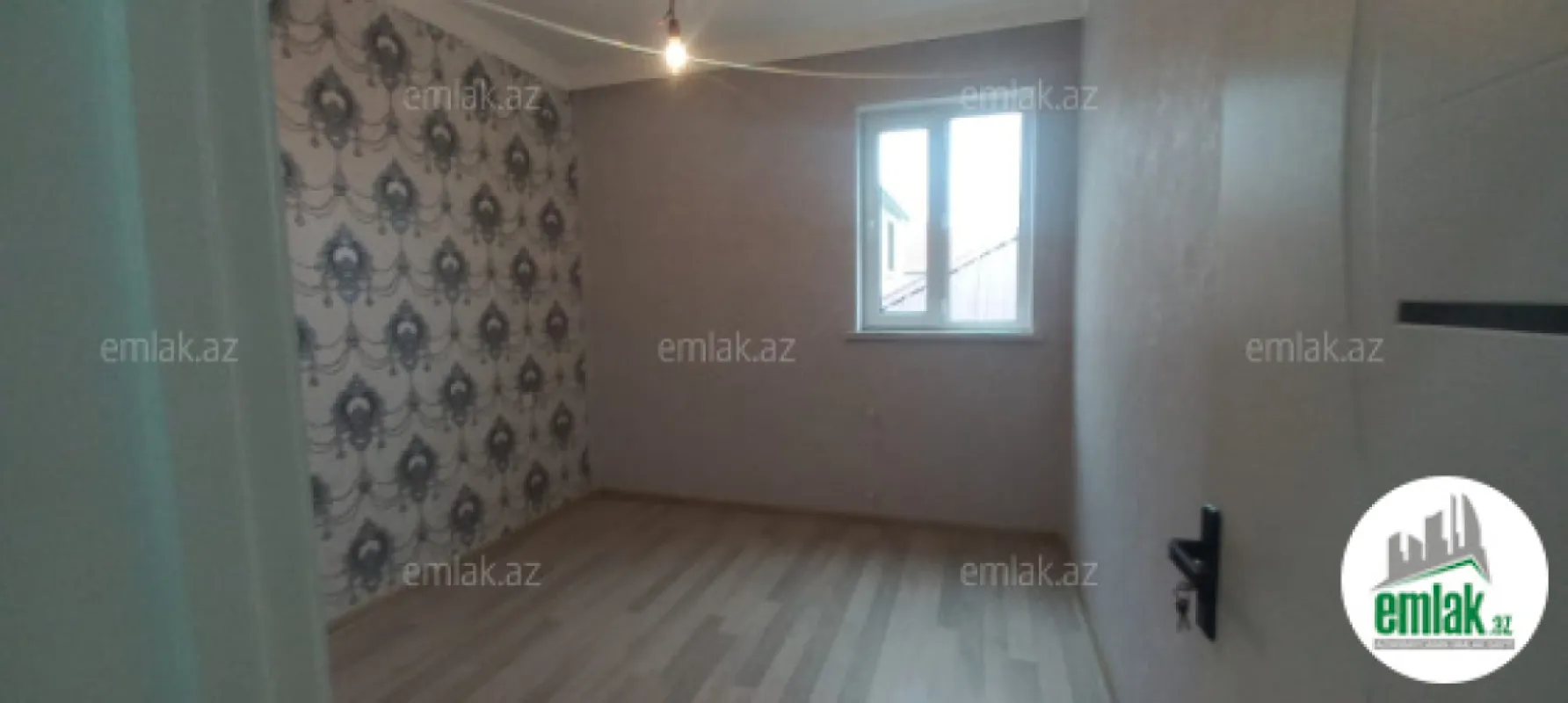 Satılır 4 otaqlı həyət evi 250 m²
