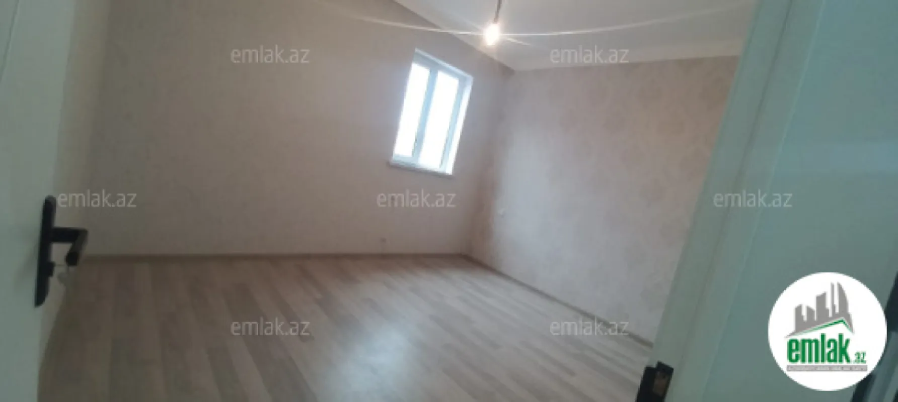 Satılır 4 otaqlı həyət evi 250 m²