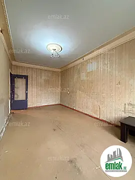 Satılır 4 otaqlı köhnə tikili 100 m²