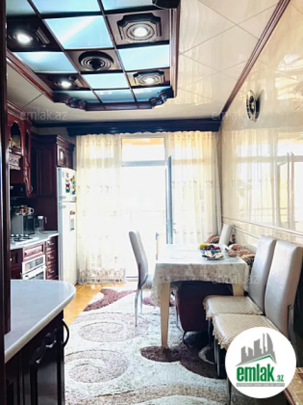 Satılır 4 otaqlı yeni tikili 153 m²