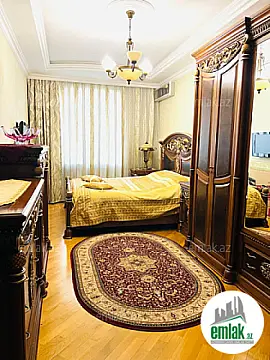 Satılır 4 otaqlı yeni tikili 153 m²