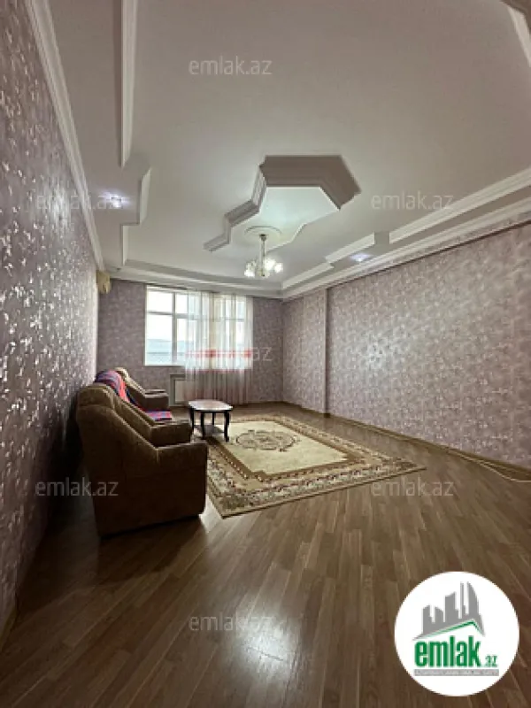 Satılır 3 otaqlı yeni tikili 120 m²