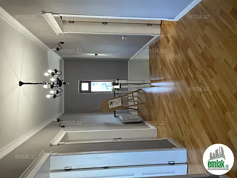 Satılır 6 otaqlı həyət evi 270 m²