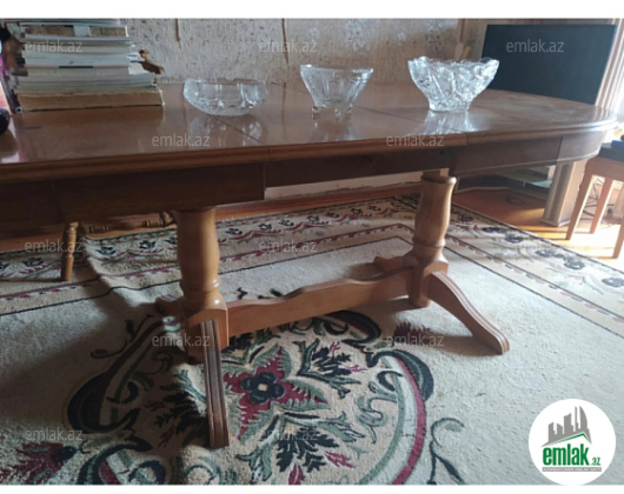 Satılır 3 otaqlı köhnə tikili 100 m²