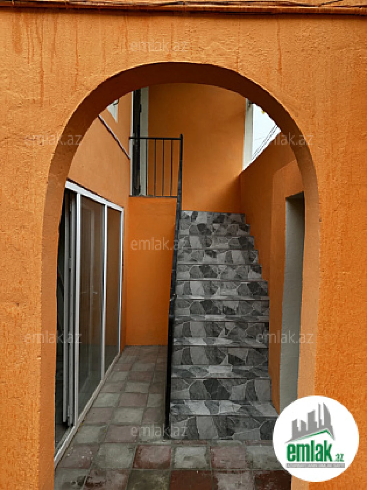 Satılır 3 otaqlı həyət evi 60 m²