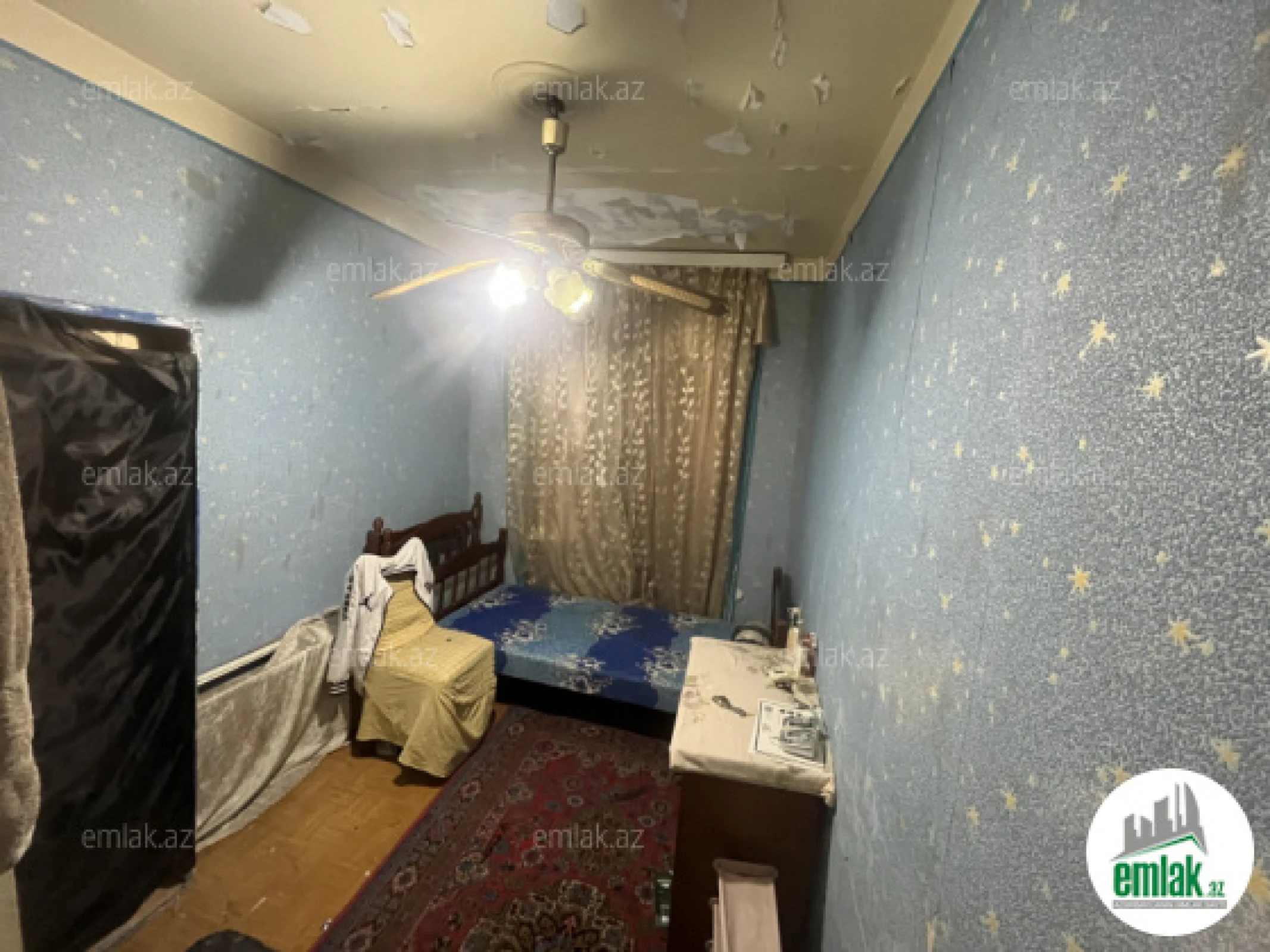 Satılır 2 otaqlı köhnə tikili 50 m²