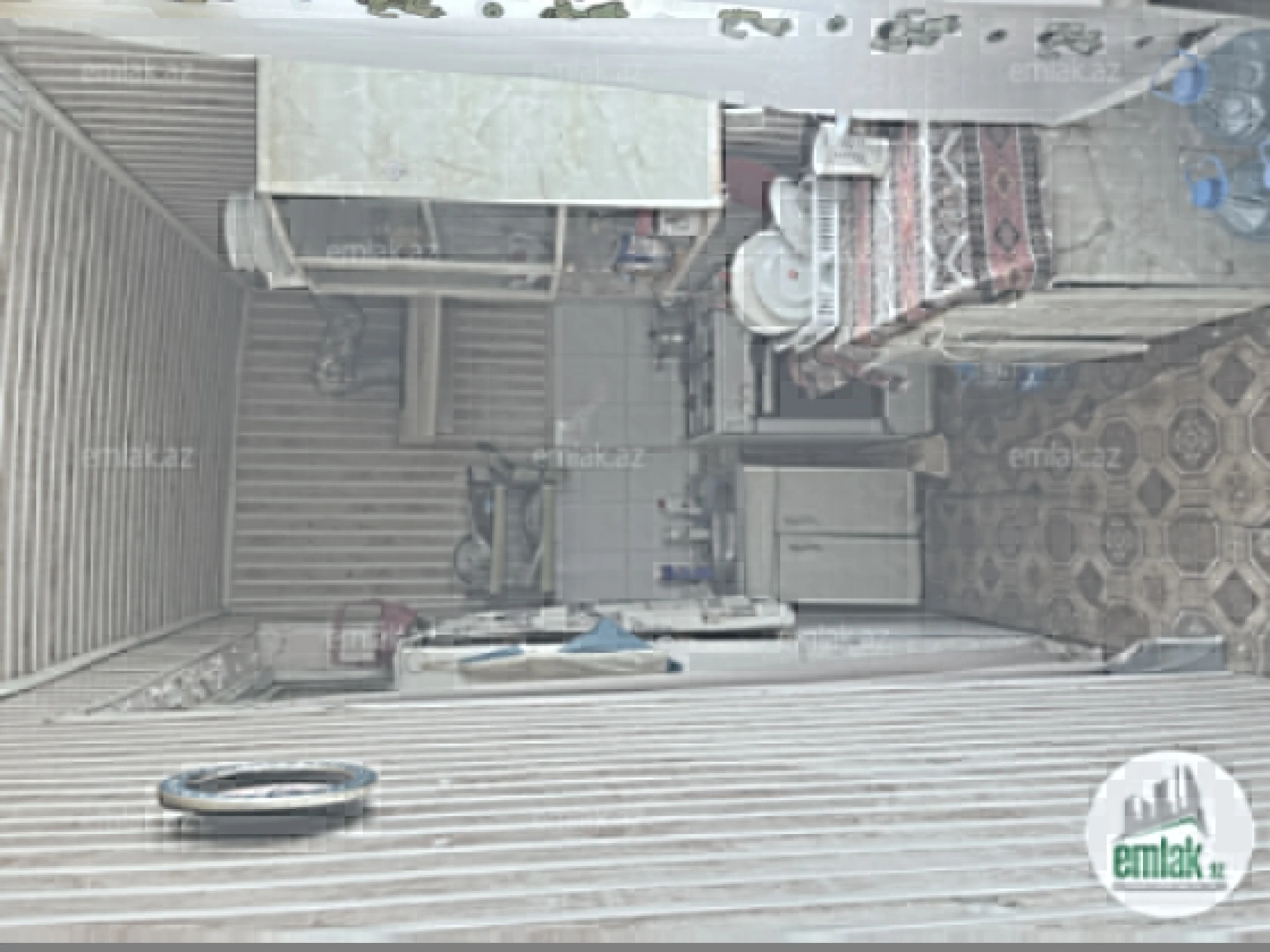 Satılır 2 otaqlı köhnə tikili 50 m²