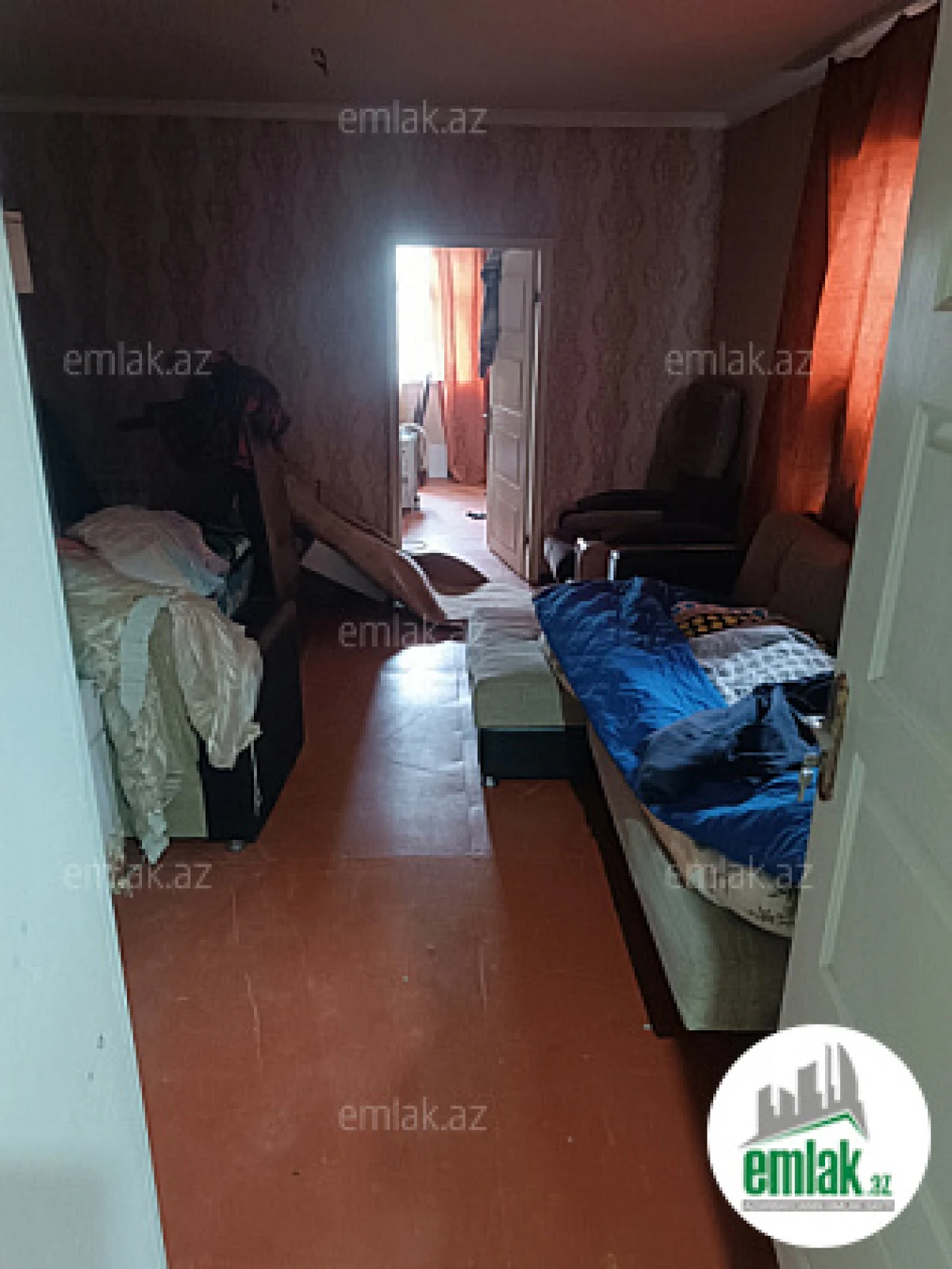 Satılır 2 otaqlı köhnə tikili 72 m²