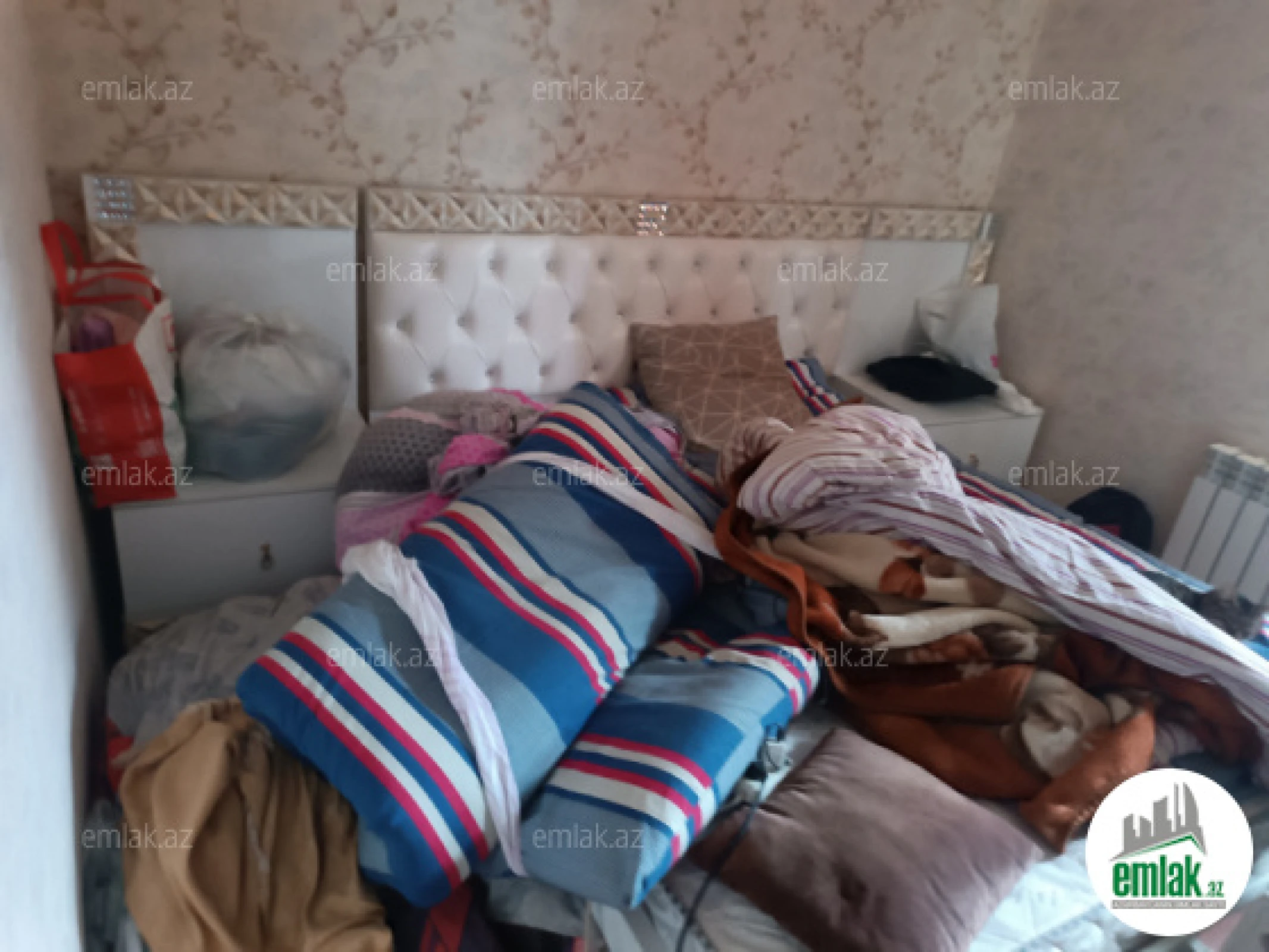 Satılır 2 otaqlı köhnə tikili 72 m²