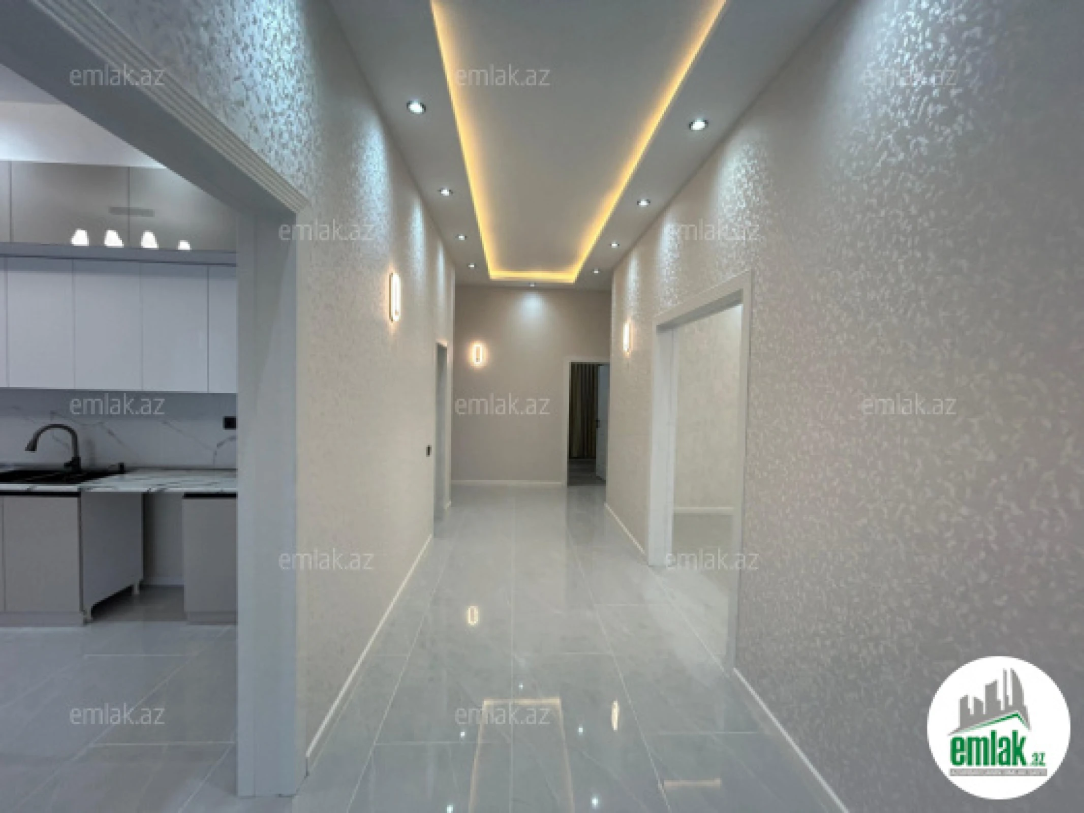 Satılır 4 otaqlı yeni tikili 155 m²