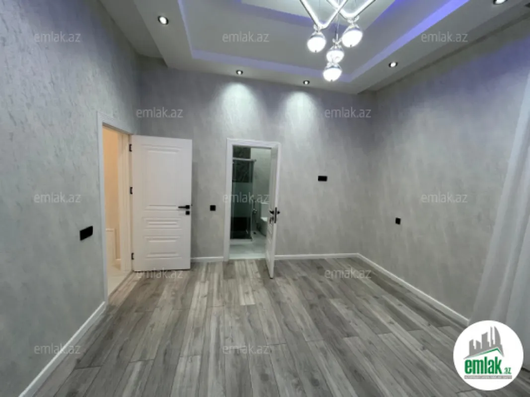 Satılır 4 otaqlı yeni tikili 155 m²