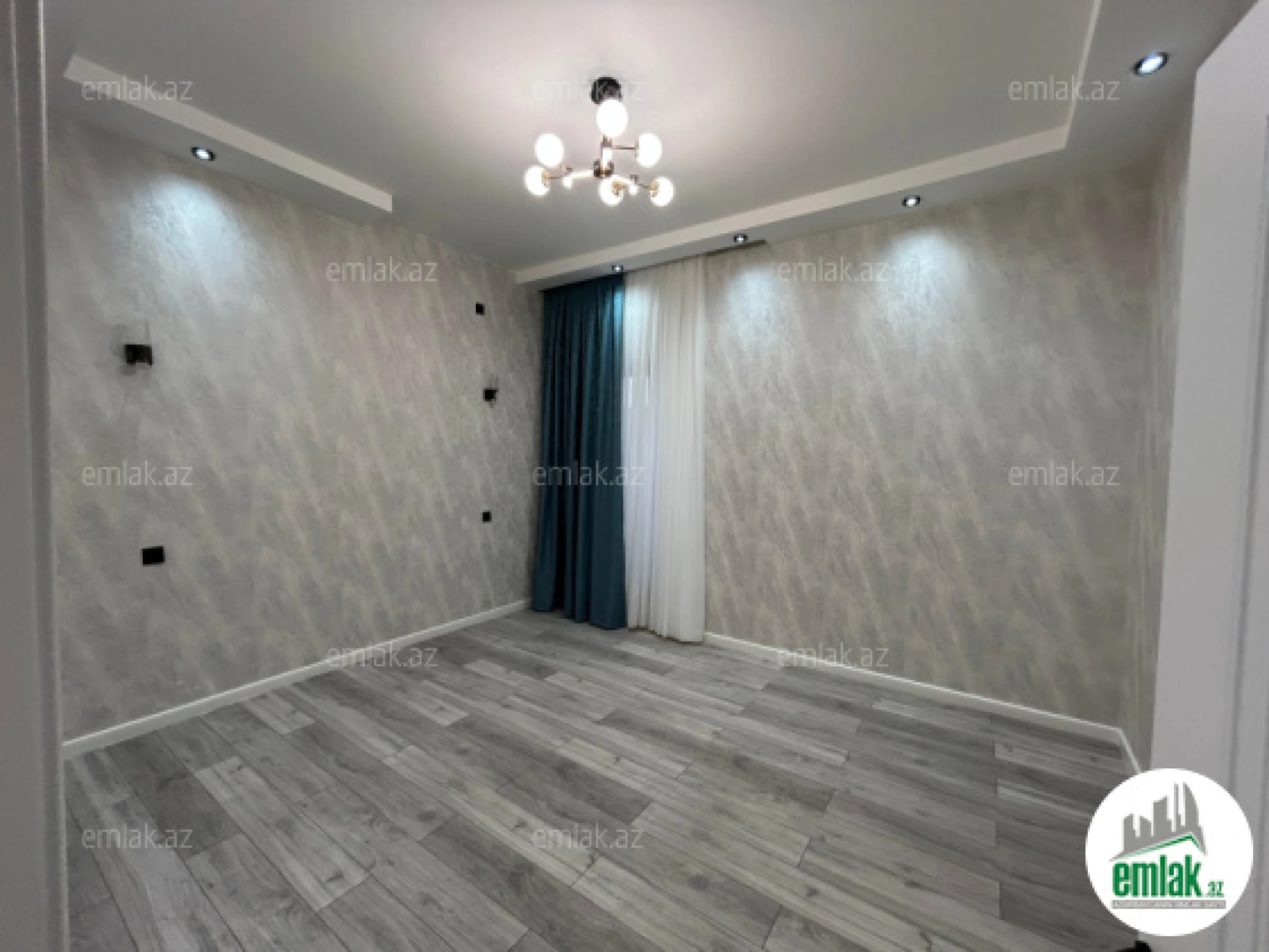 Satılır 4 otaqlı yeni tikili 155 m²
