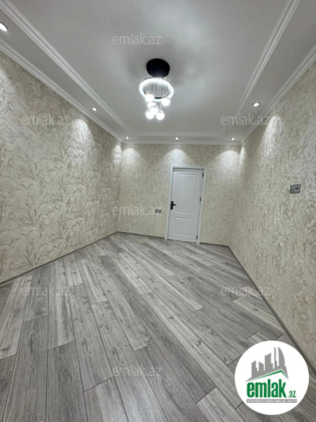 Satılır 3 otaqlı köhnə tikili 50 m²