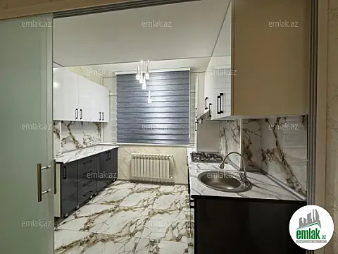 Satılır 3 otaqlı köhnə tikili 50 m²