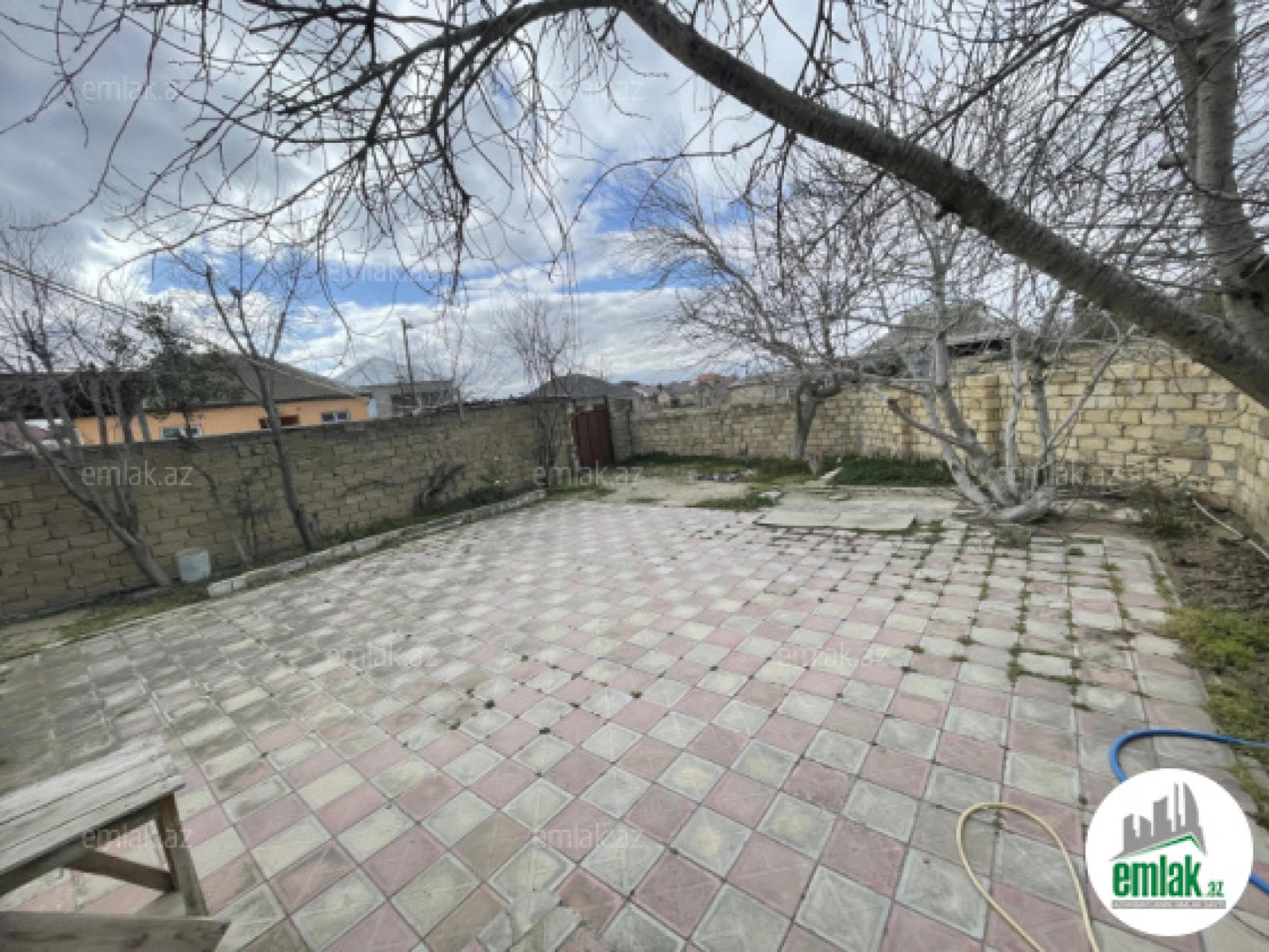 Satılır 3 otaqlı həyət evi 80 m²