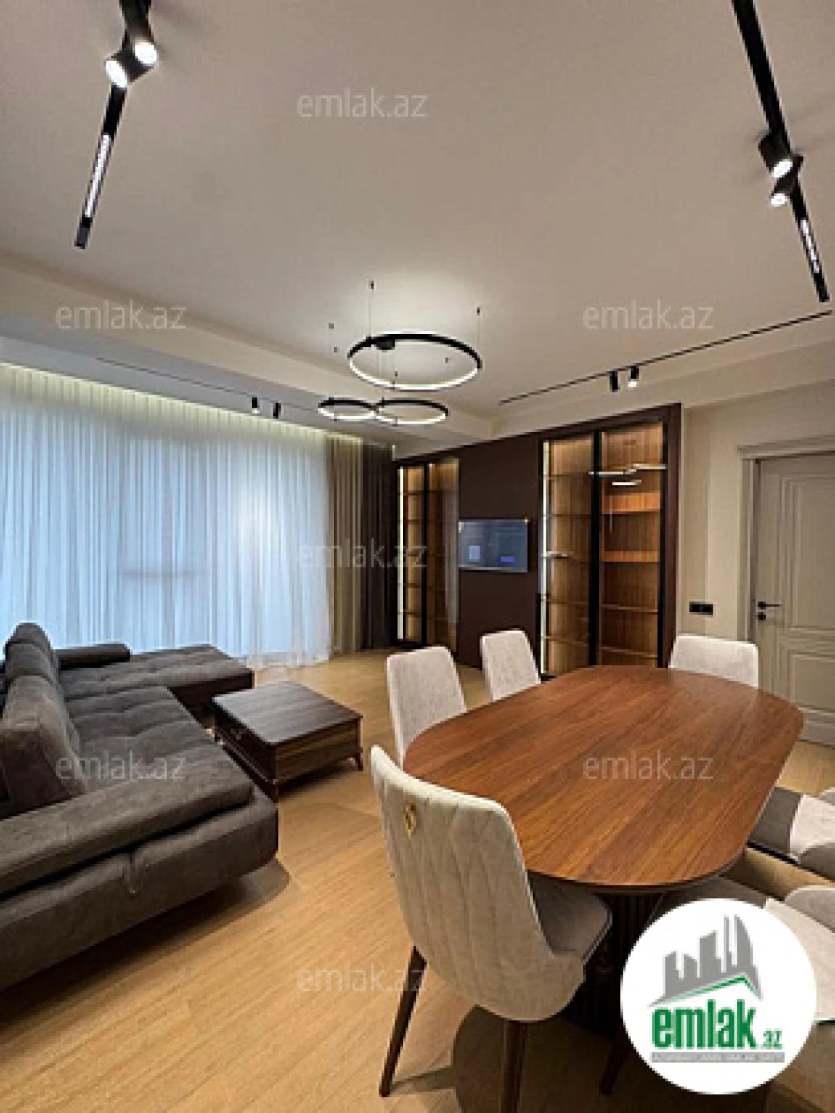 Satılır 2 otaqlı yeni tikili 77 m²