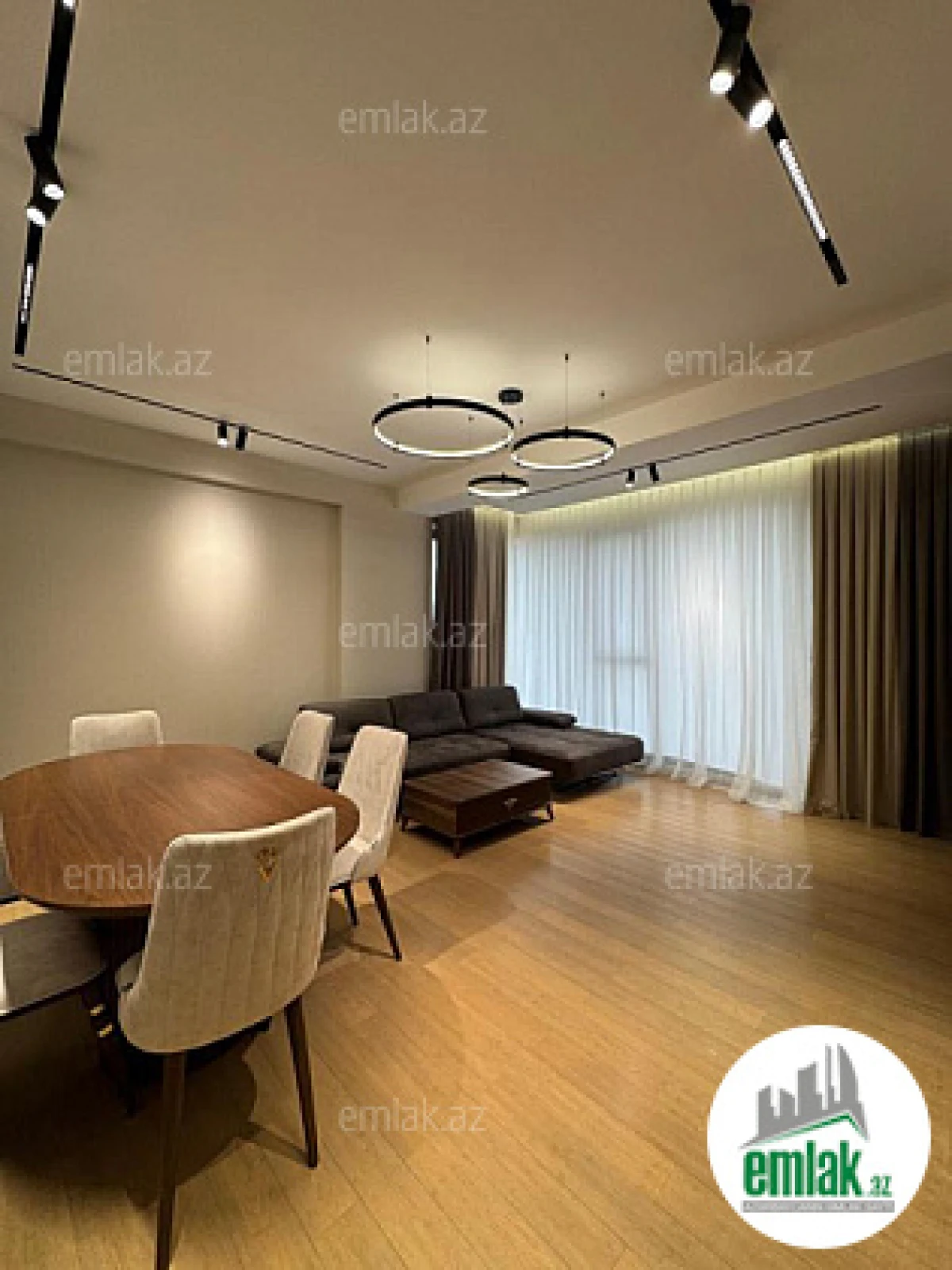 Satılır 2 otaqlı yeni tikili 77 m²