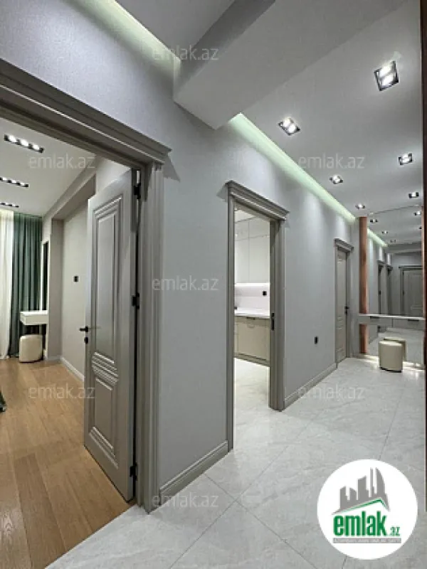Satılır 2 otaqlı yeni tikili 77 m²
