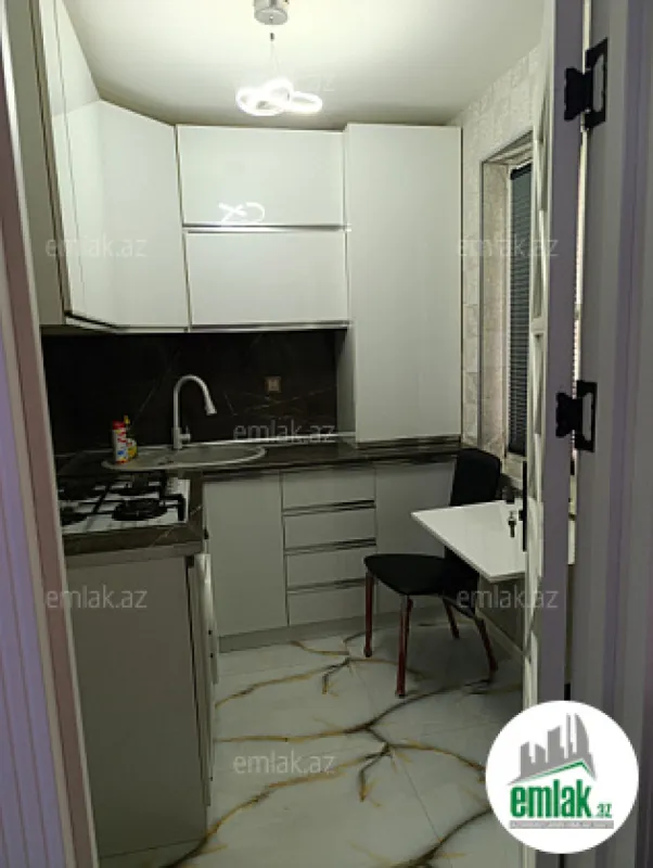 Satılır 2 otaqlı köhnə tikili 45.27 m²