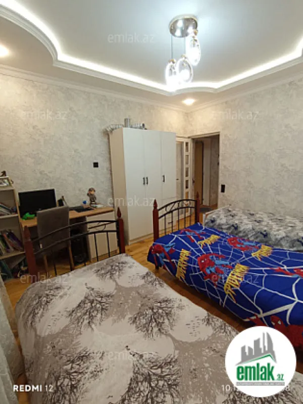 Satılır 2 otaqlı köhnə tikili 50 m²