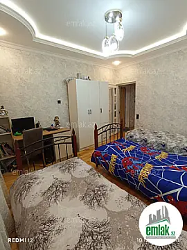 Satılır 2 otaqlı köhnə tikili 50 m²