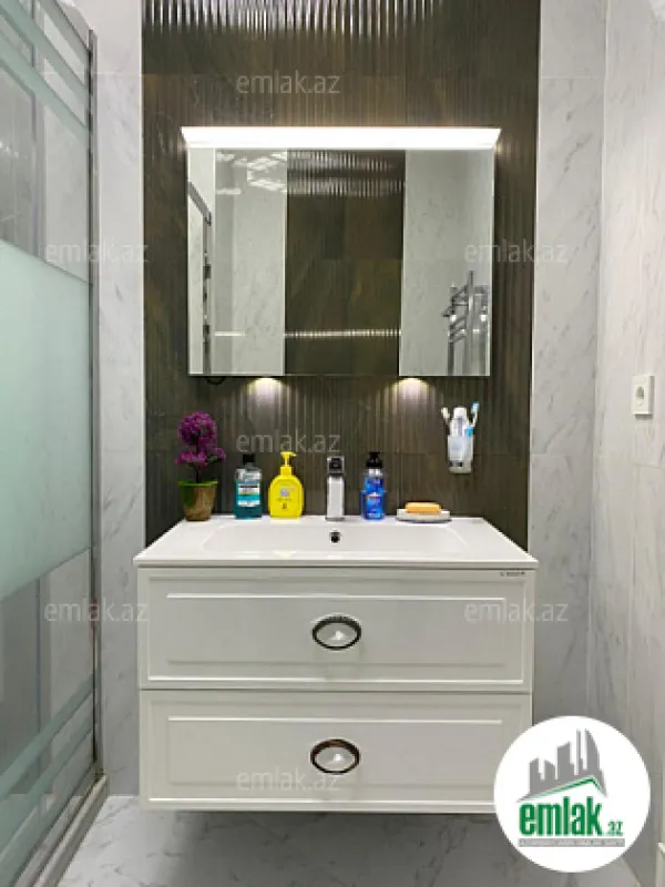 Satılır 2 otaqlı yeni tikili 97 m²