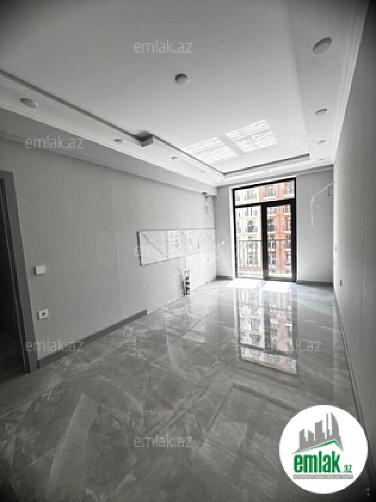 Satılır 2 otaqlı yeni tikili 66 m²