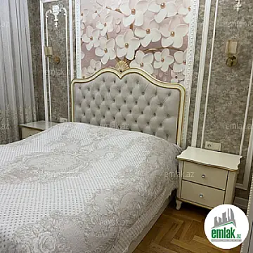 Satılır 3 otaqlı köhnə tikili 100 m²