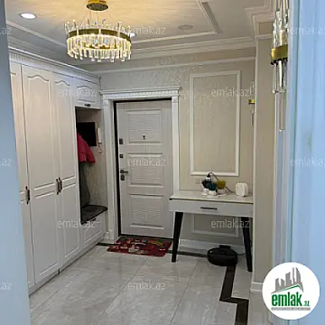 Satılır 3 otaqlı köhnə tikili 100 m²