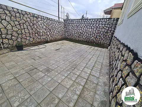 Satılır 4 otaqlı həyət evi 130 m²