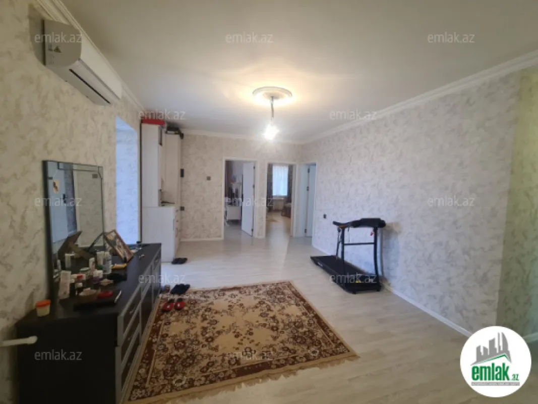 Satılır 4 otaqlı həyət evi 130 m²