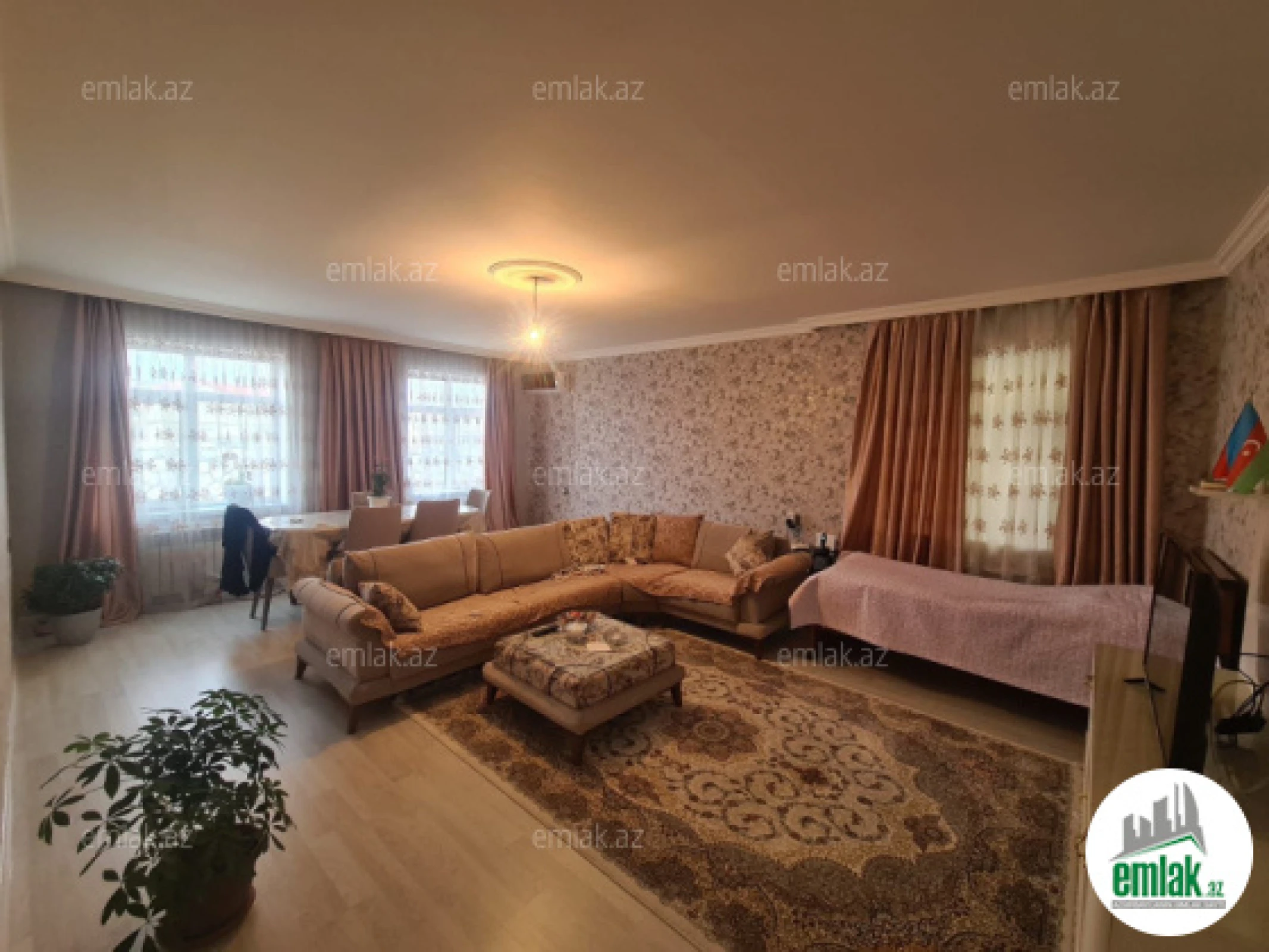 Satılır 4 otaqlı həyət evi 130 m²