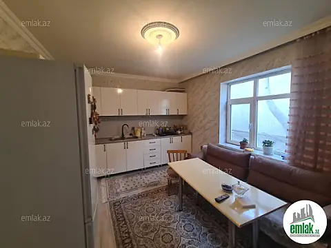 Satılır 4 otaqlı həyət evi 130 m²