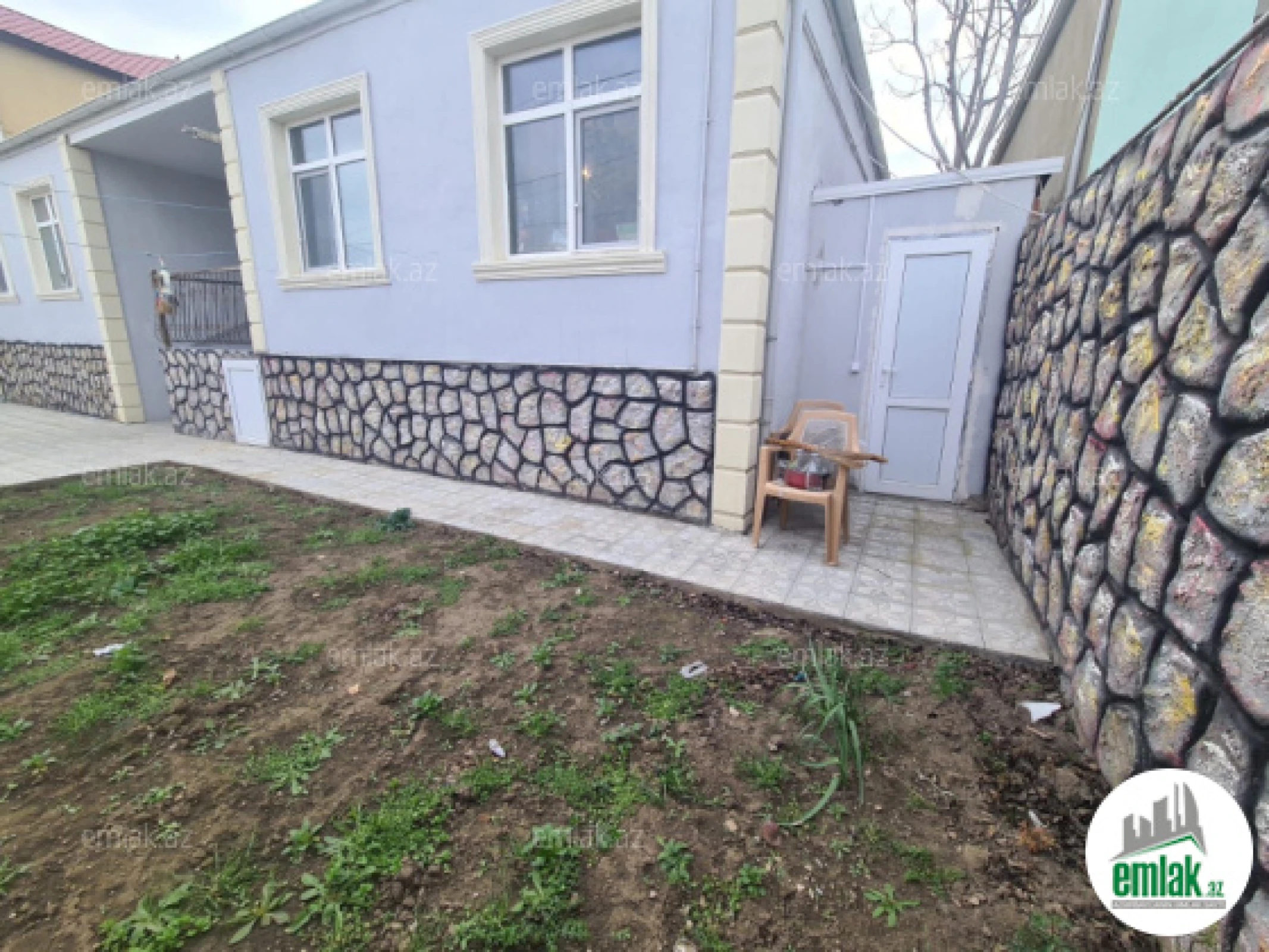 Satılır 4 otaqlı həyət evi 130 m²