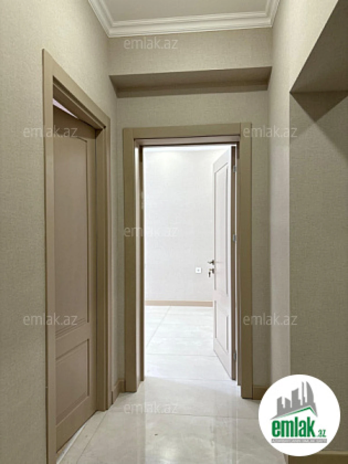 Satılır 2 otaqlı yeni tikili 66 m²