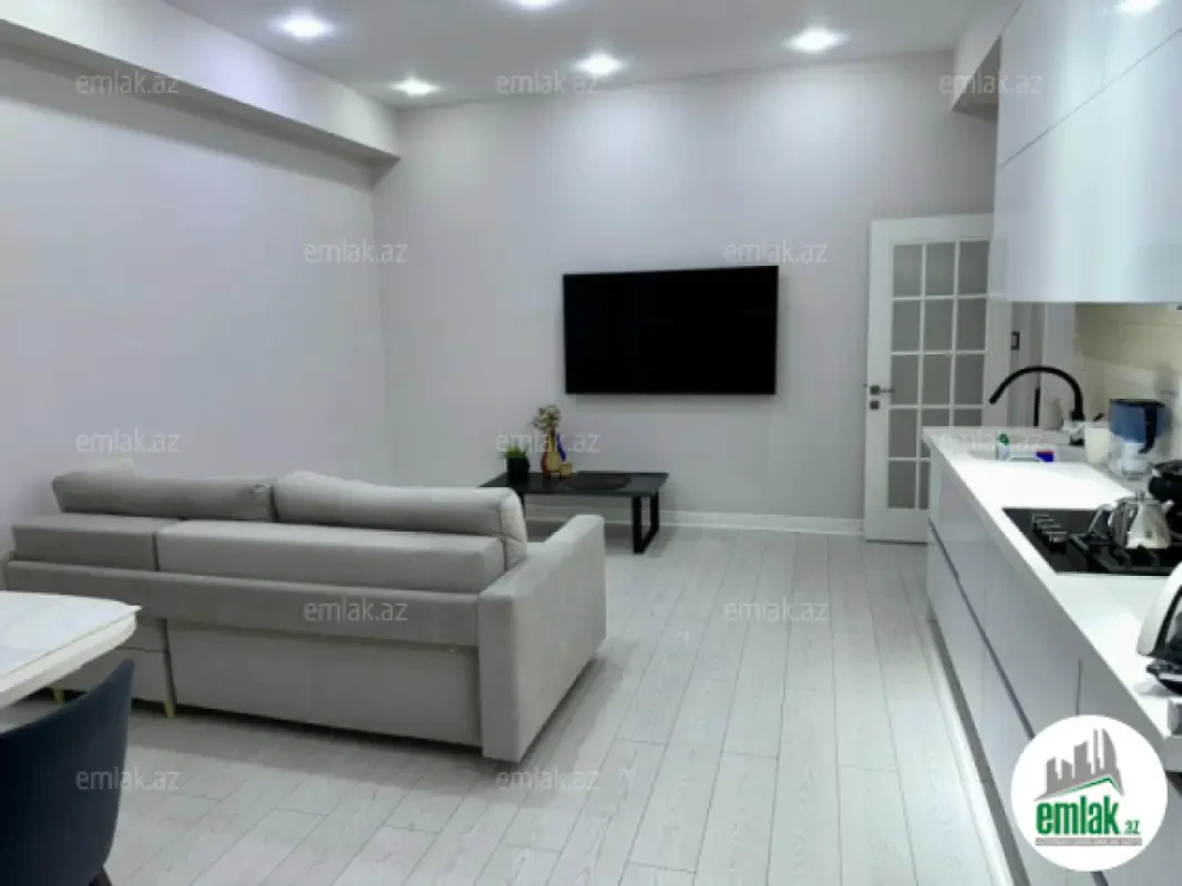 Satılır 3 otaqlı yeni tikili 105 m²